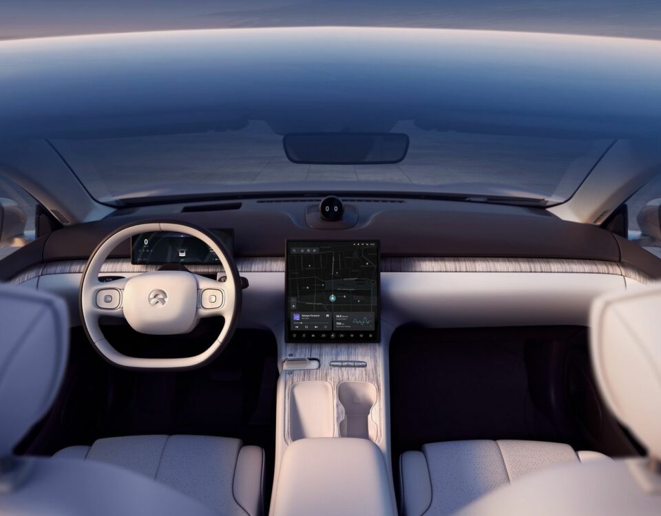 Che cos'è NIO Ecco la competitor cinese di TESLA!, maxx mereghetti